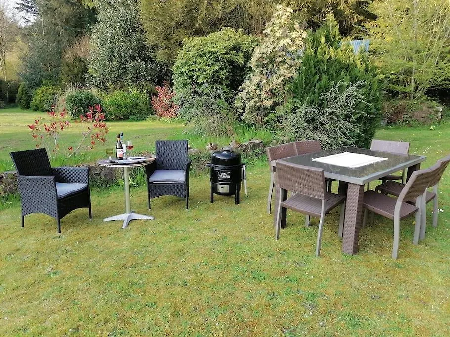 Brittany France 2 Beds Free Wi-Fi - Parking & Garden Villa Calanhel France