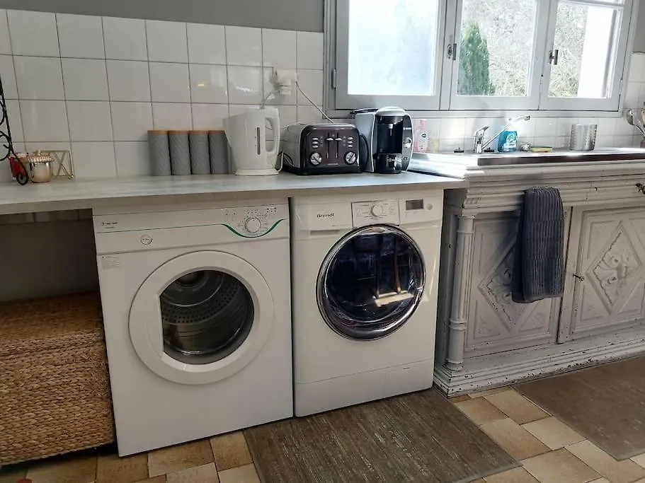 Brittany France 2 Beds Free Wi-Fi - Parking & Garden Villa Calanhel Holiday home